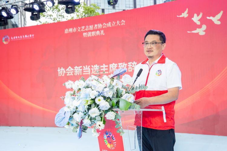 邵燦輝.jpg